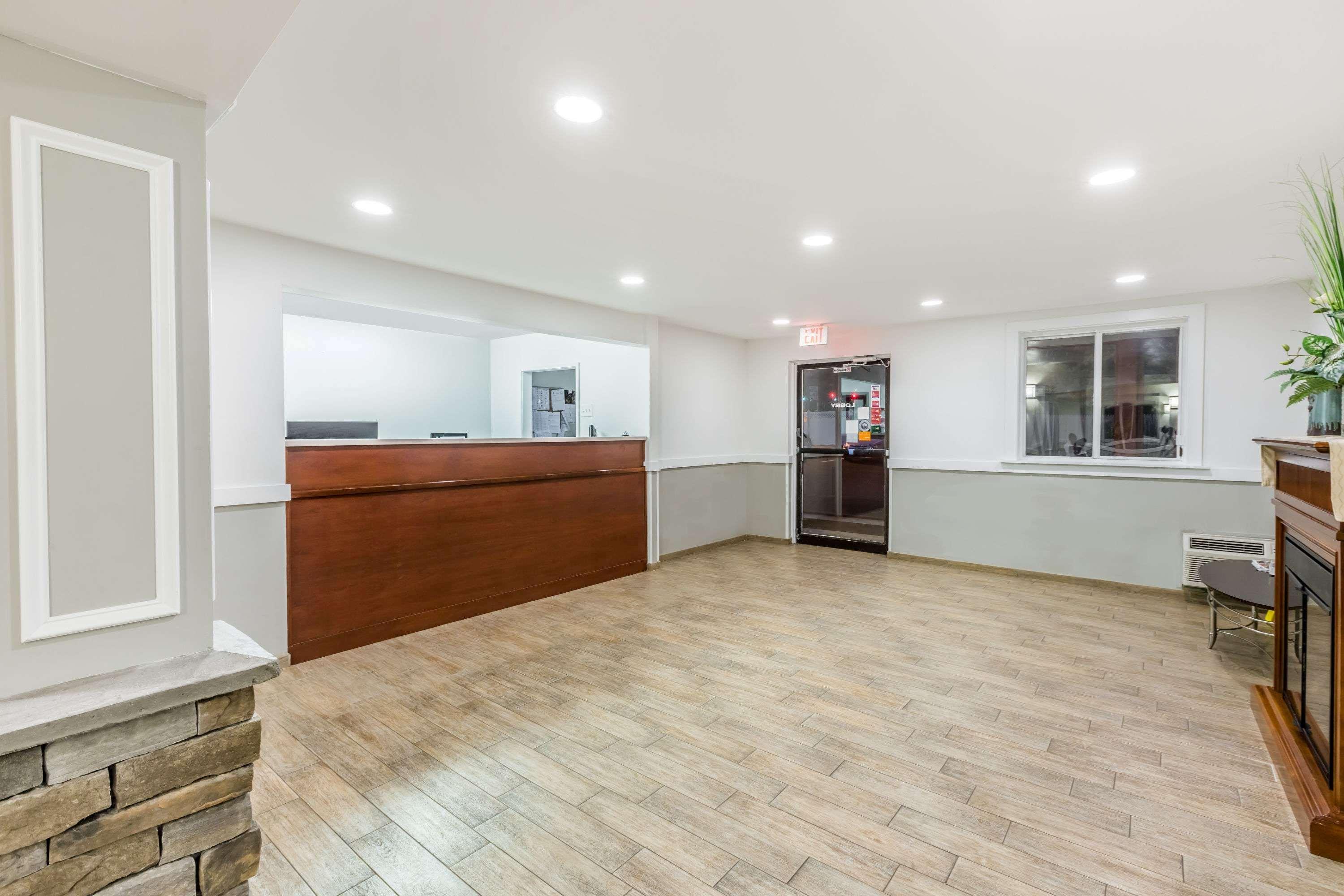 Fairbridge Inn Express ניאק מראה חיצוני תמונה